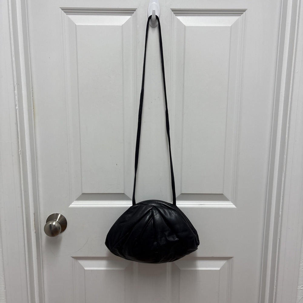 Vintage Californian Black Lamb Leather Clamshell Purse Crossbody Clutch